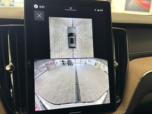 Certified 2026 Volvo XC60 B5 Ultra AWD/4WD image 18