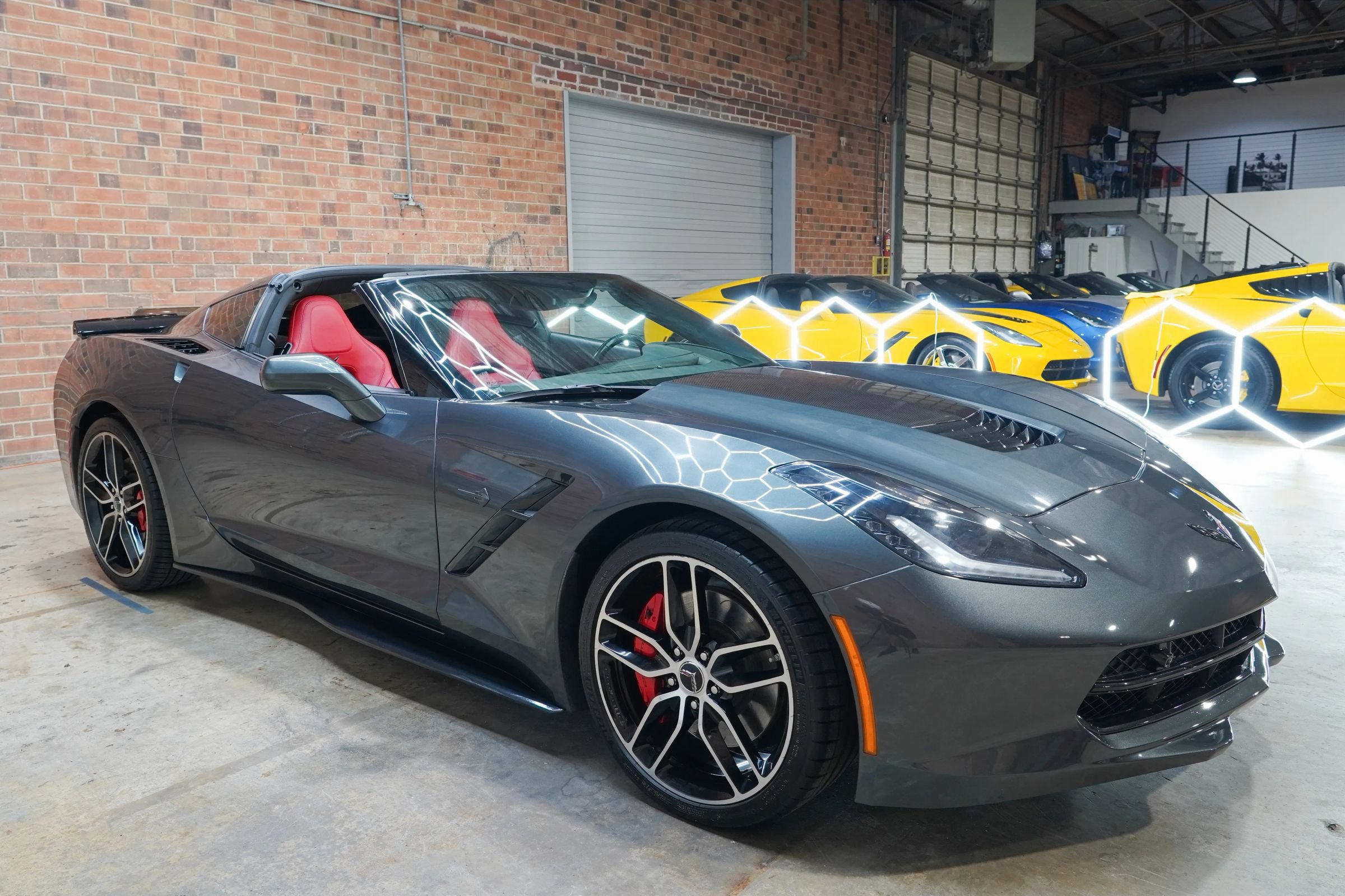 Used 2017 Chevrolet Corvette Stingray Coupe RWD image 33