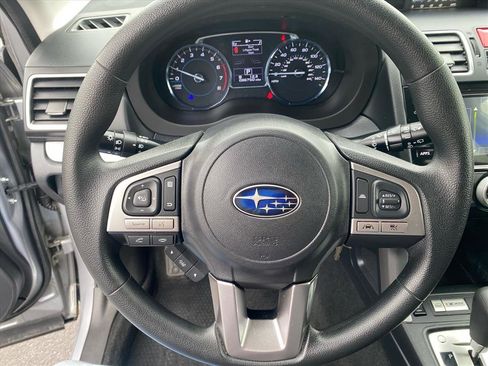 Used 2018 Subaru Forester 2.5i Premium AWD/4WD image 10