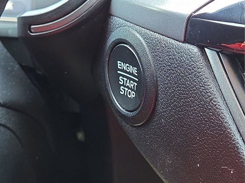 Used 2023 Ford Escape Active image 29