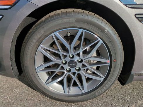 New 2026 Genesis G80 2.5T image 11