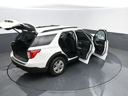 Used 2022 Ford Explorer XLT w/ Class IV Trailer Tow Package image 29