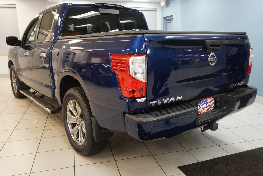 Used 2018 Nissan Titan SV w/ SV Convenience Package AWD/4WD image 24