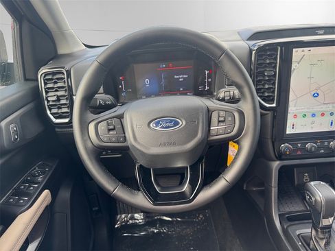 New 2025 Ford Ranger XLT w/ FX4 Off-Road Package image 11