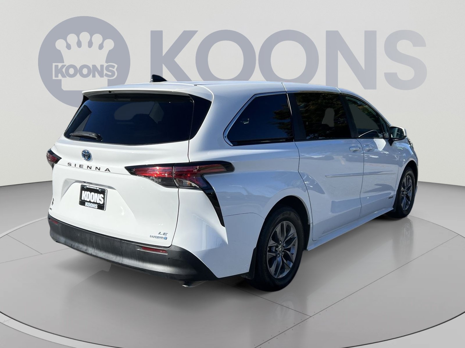 Used 2021 Toyota Sienna LE AWD/4WD image 7