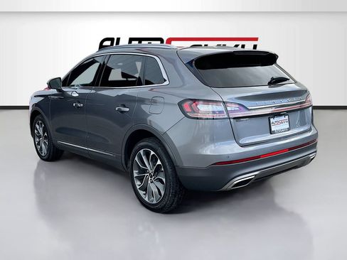 Used 2023 Lincoln Nautilus Reserve w/ Luxury Package AWD/4WD image 5