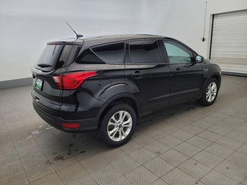 Used 2019 Ford Escape S image 10