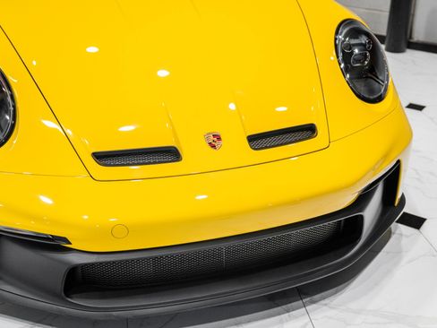 Used 2022 Porsche 911 GT3 image 10