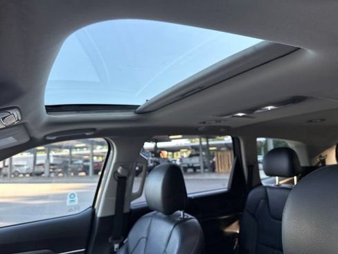 Used 2020 Kia Telluride EX w/ Towing Package FWD image 10
