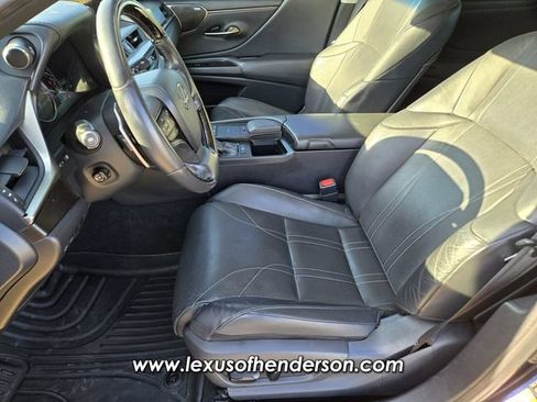 Used 2019 Lexus ES 350 w/ Accessory Package 2 FWD image 10