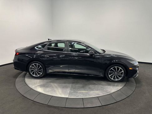Certified 2023 Hyundai Sonata Limited w/ Cargo Package FWD image 8
