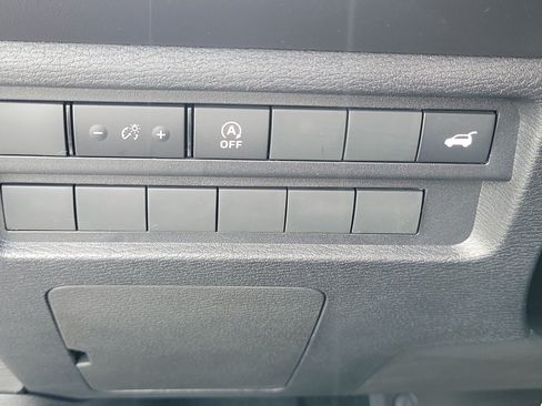 New 2026 Mitsubishi Outlander SE FWD image 24
