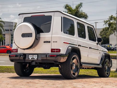 Used 2024 Mercedes-Benz G 63 AMG 4MATIC image 5