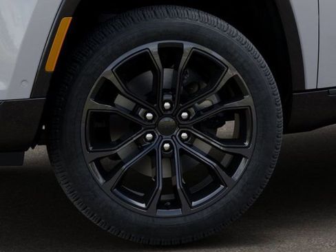 New 2026 Jeep Grand Wagoneer L Summit w/ Rear Seat Video Group I image 8