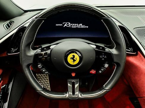 Used 2025 Ferrari Roma Spider RWD image 11
