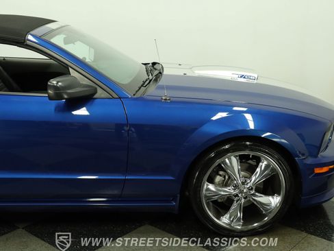 Used 2009 Ford Mustang GT RWD image 29