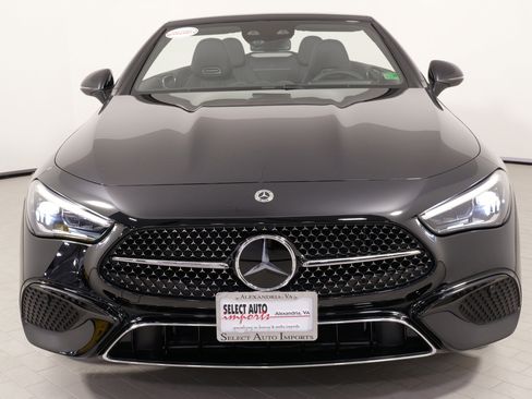 Used 2024 Mercedes-Benz CLE 300 4MATIC Cabriolet image 6