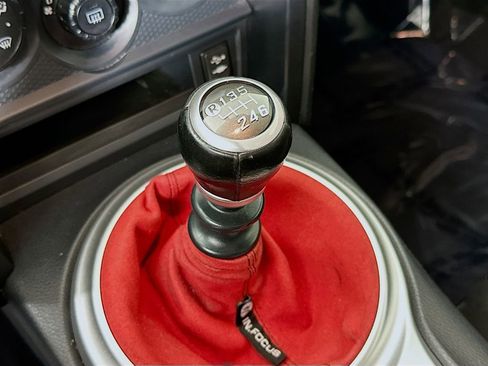 Used 2016 Subaru BRZ Premium image 21