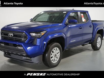 New 2025 Toyota Tacoma SR5