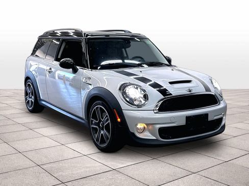 Used 2014 MINI Cooper Clubman S FWD image 2