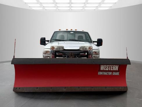 Used 2011 Ford F350 XLT w/ XLT Interior Pkg AWD/4WD image 8