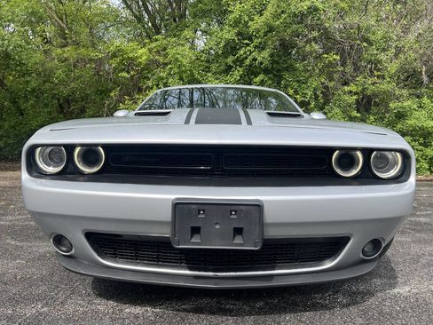 Used 2020 Dodge Challenger SXT w/ Blacktop Package RWD image 2