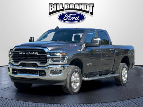 Used 2026 RAM 2500 Big Horn AWD/4WD image 7