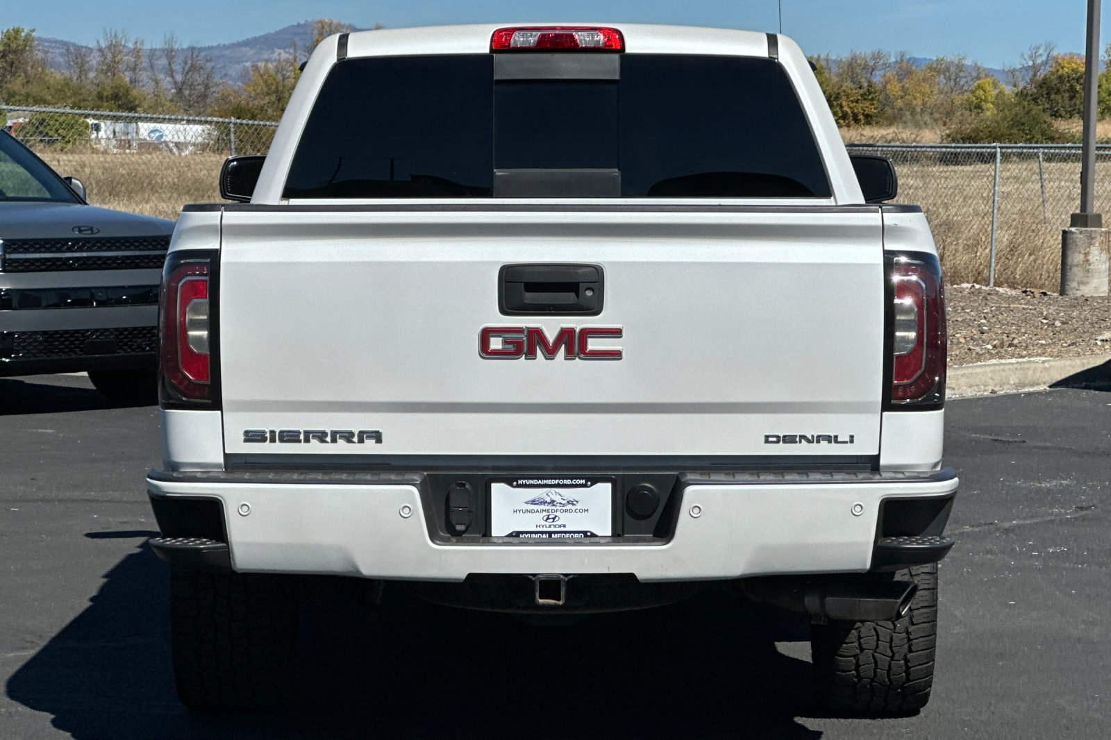 Used 2018 GMC Sierra 1500 Denali w/ Denali Ultimate Package AWD/4WD image 5