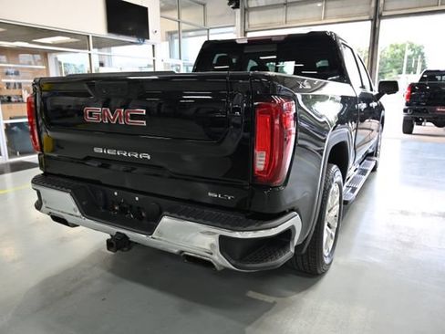 Used 2021 GMC Sierra 1500 SLT w/ SLT Premium Plus Package AWD/4WD image 5