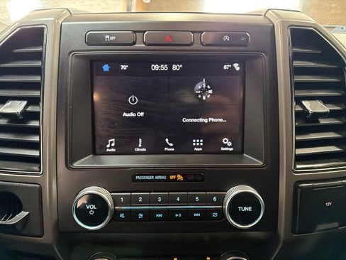 Used 2019 Ford Expedition XLT RWD image 22