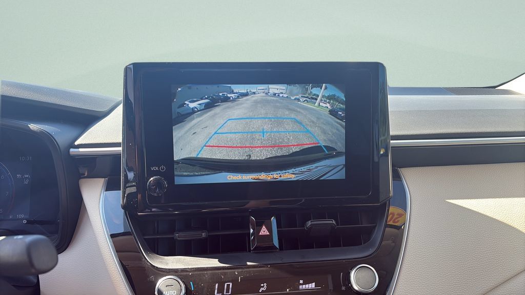 Used 2026 Toyota Corolla LE FWD image 16