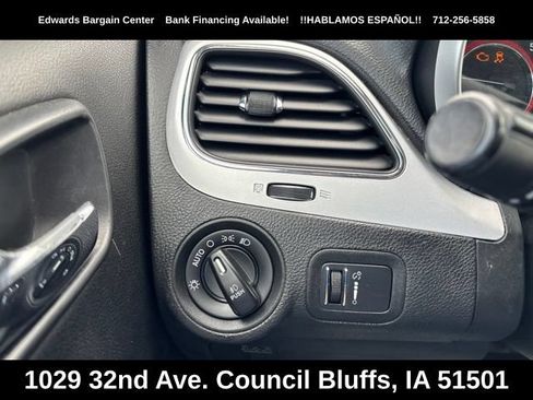 Used 2017 Dodge Journey SXT w/ Comfort/Convenience Group AWD/4WD image 17