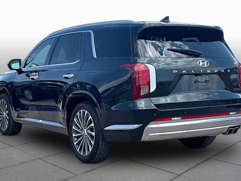 Used 2024 Hyundai Palisade Calligraphy FWD image 11