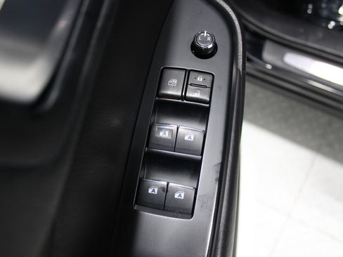 Used 2018 Toyota Highlander Limited Platinum AWD/4WD image 46