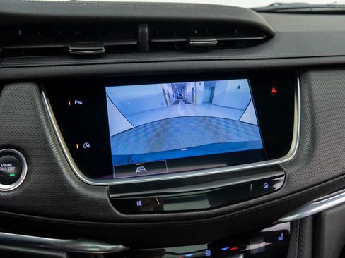 Certified 2022 Cadillac XT5 Premium Luxury image 26