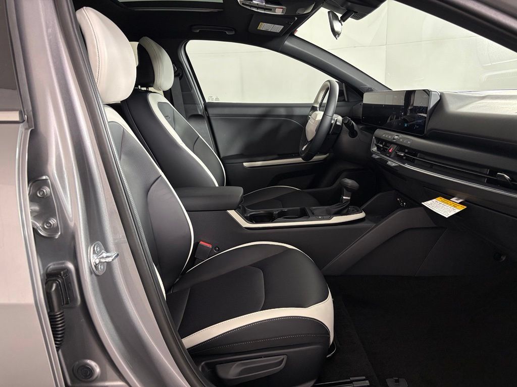 New 2026 Kia K4 GT-Line Turbo FWD image 43