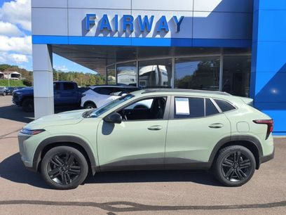 Used 2025 Chevrolet Trax ACTIV w/ Sunroof Package