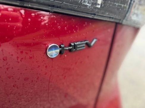 Certified 2025 Toyota Highlander XLE image 45