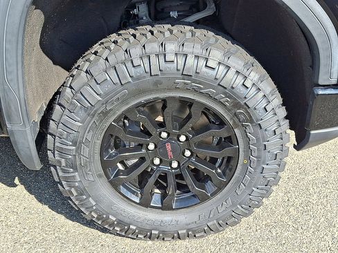 Used 2022 GMC Sierra 1500 AT4X AWD/4WD image 19