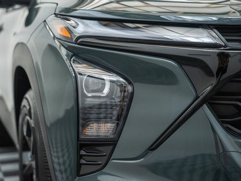 New 2026 Chevrolet Trax LT w/ Sunroof Package FWD image 13
