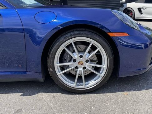 Certified 2023 Porsche 911 Carrera RWD image 9