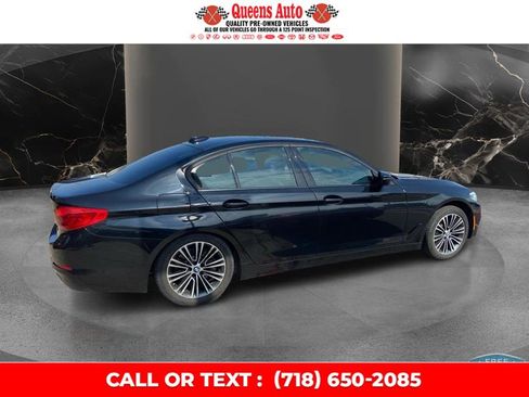 Used 2018 BMW 530i xDrive w/ Premium Package image 8