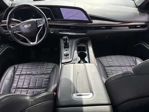 Used 2022 Cadillac Escalade Sport Platinum AWD/4WD image 21