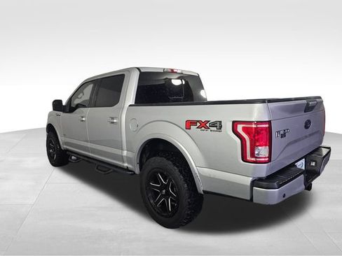 Used 2017 Ford F150 XLT w/ Equipment Group 302A Luxury image 5