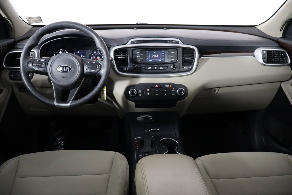 Used 2016 Kia Sorento AWD image 13