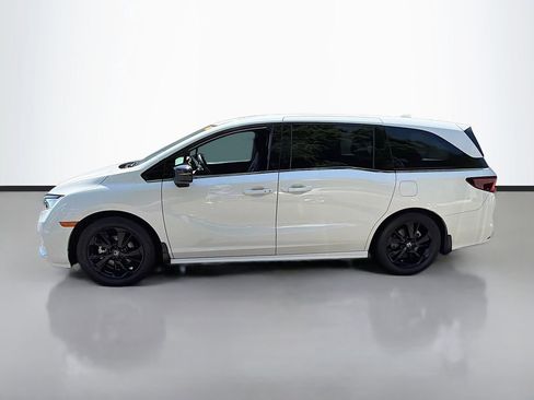 Used 2024 Honda Odyssey Sport image 9