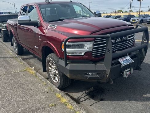 Used 2019 RAM 2500 Laramie AWD/4WD image 2