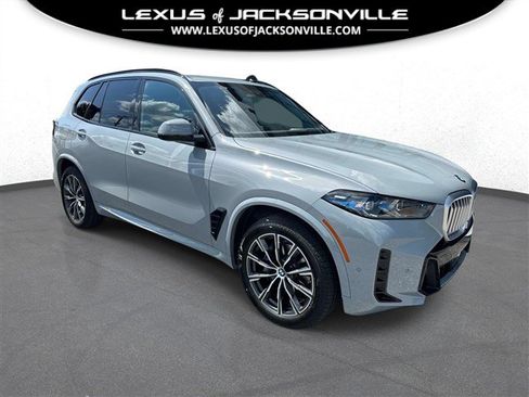 Used 2026 BMW X5 xDrive40i AWD/4WD image 1