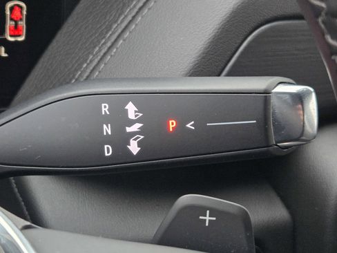 Certified 2025 GMC Yukon Denali image 23