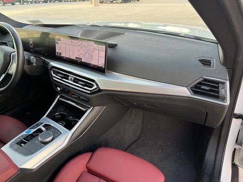 Used 2023 BMW i4 eDrive40 w/ Premium Package RWD image 13